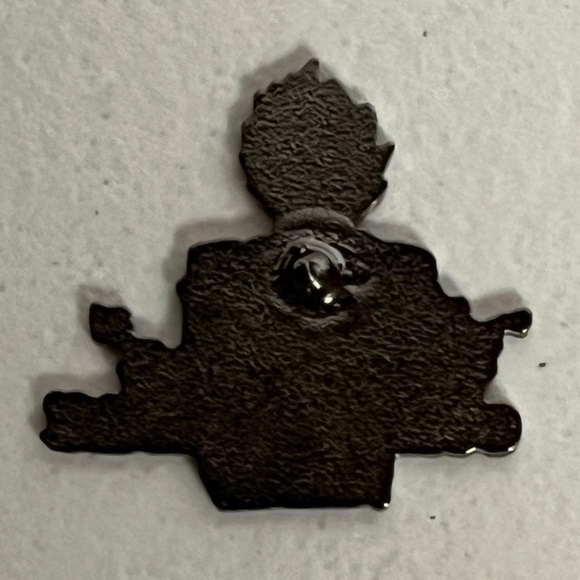 Dragonball Z Super Shatter Goku 420 Pin Yellow Hard Enamel New - Picture 5 of 7